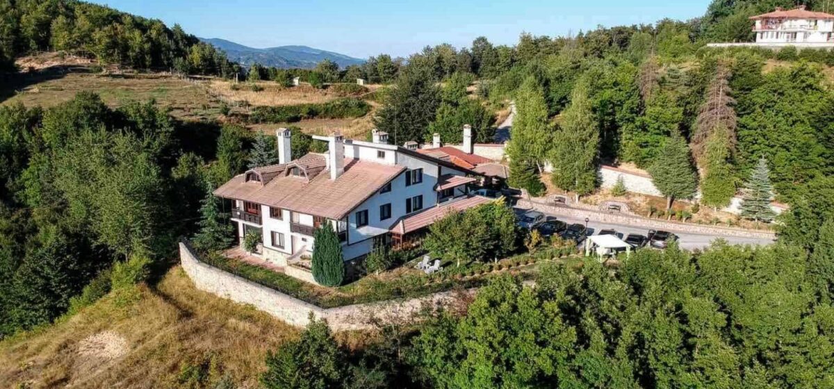 Вила Рай – Спокойствие и природа в сърцето на Родопите